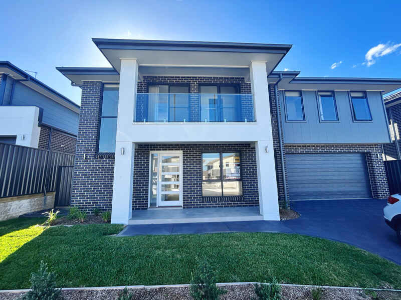 94 Turffontein Ave Box Hill (Residential For Sale)